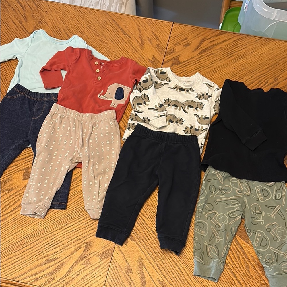 Assorted 18mo Clothing Set